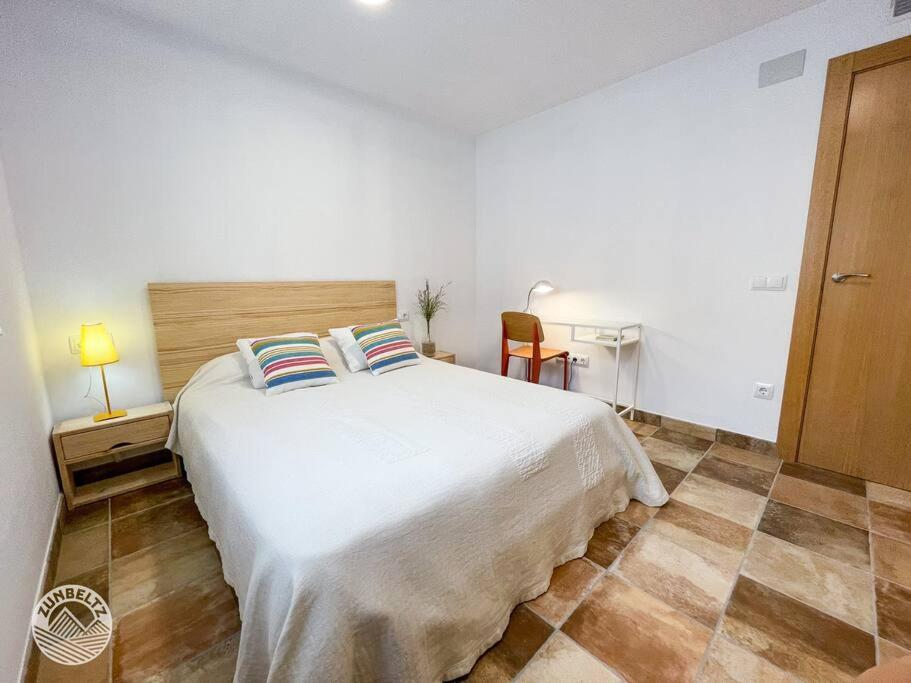 Casa Zunbeltz De 3 En Plena Montana Apartment *
