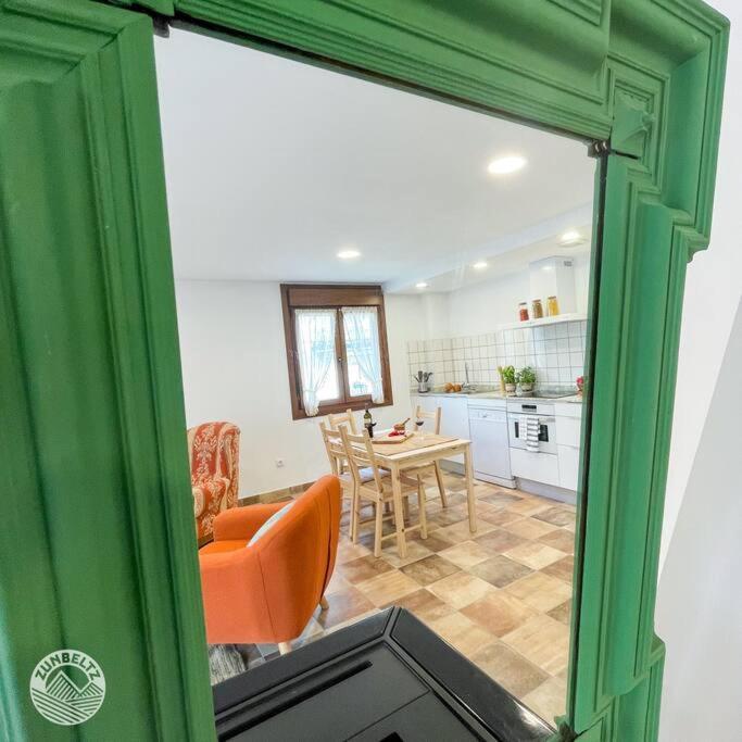 Casa Zunbeltz De 3 En Plena Montana